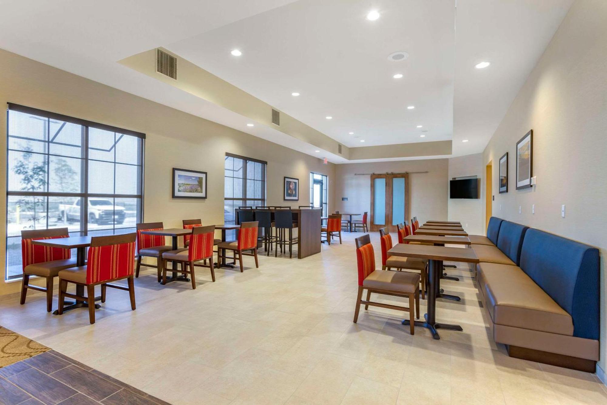 Comfort Suites Albuquerque Airport エクステリア 写真