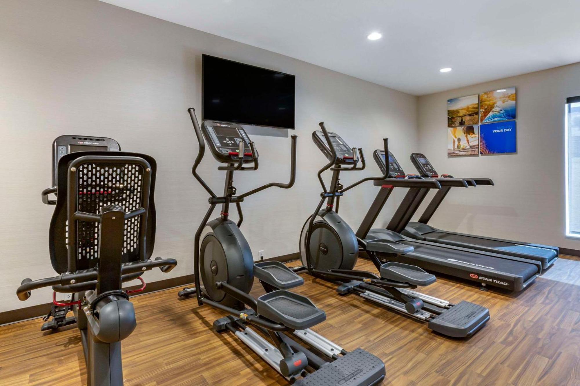 Comfort Suites Albuquerque Airport エクステリア 写真