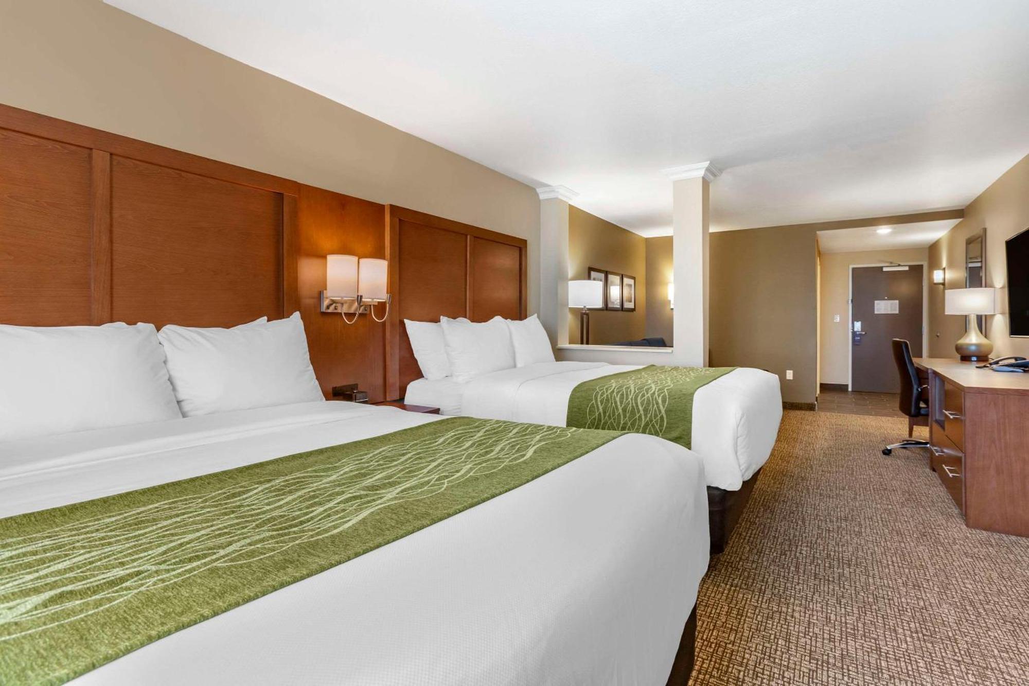Comfort Suites Albuquerque Airport エクステリア 写真