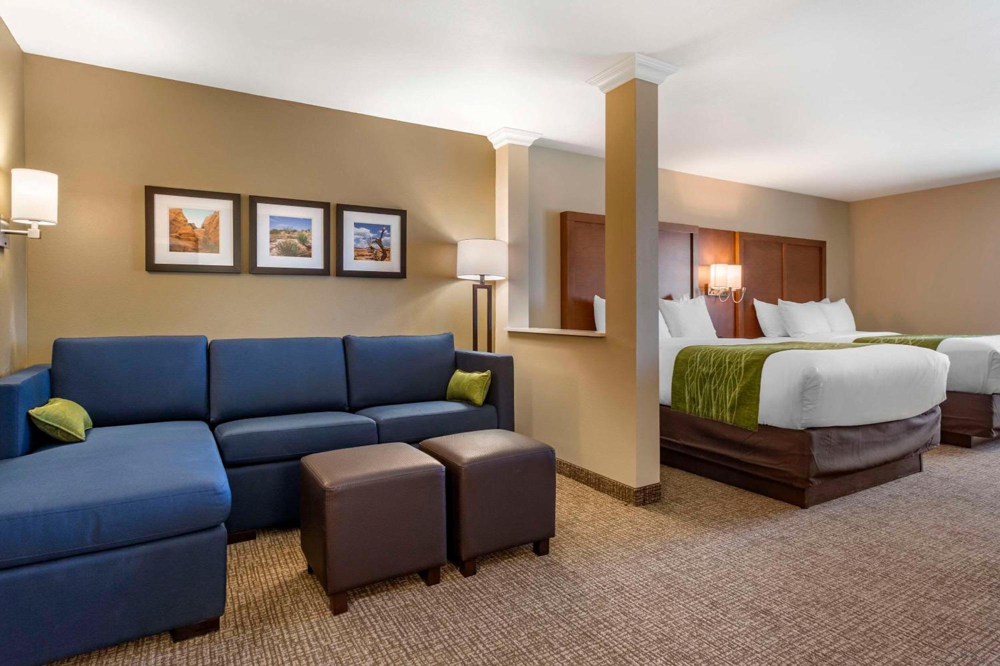 Comfort Suites Albuquerque Airport エクステリア 写真